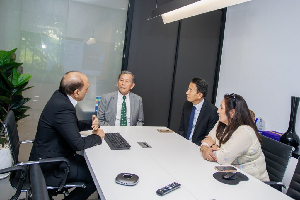 General Dr. Boonsrang Niumpradit Visits CSI Bangkok