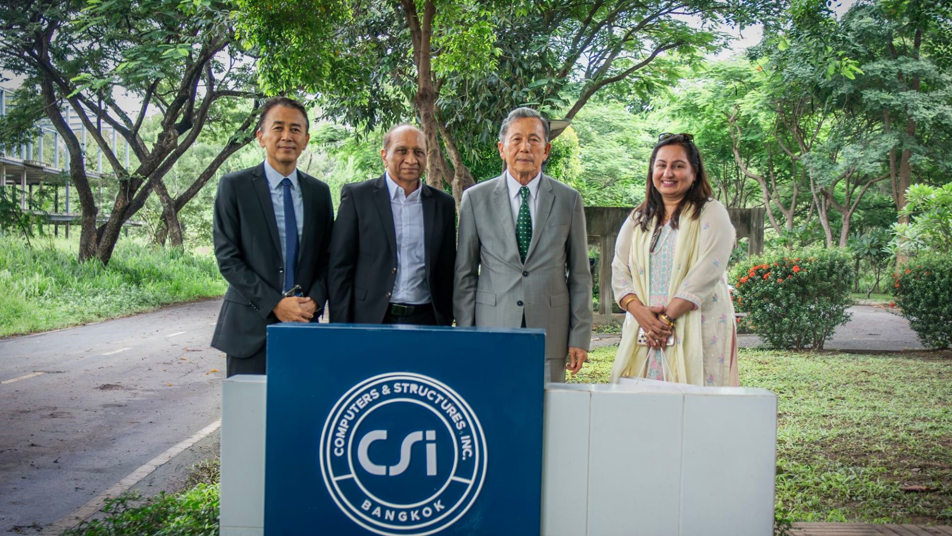 General Dr. Boonsrang Niumpradit Visits CSI Bangkok